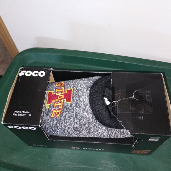 NEW Men's FOCO Iowa State Cyclones Cup Sole Slippers Medium 9-10 - Picture 4 of 6